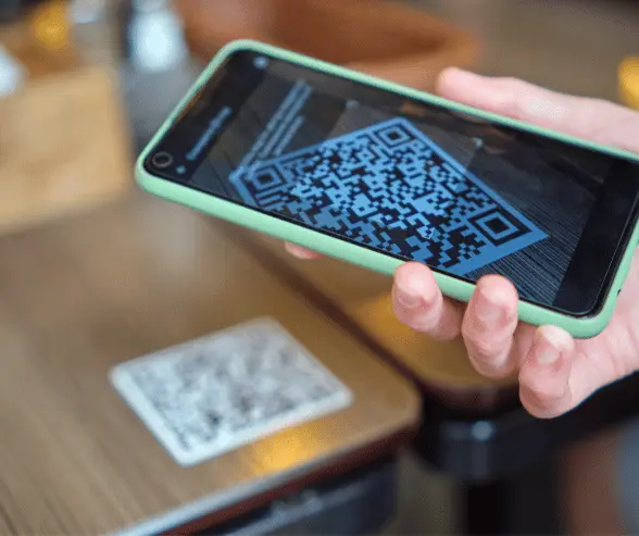 Doyo - DoYourOrder Comment puis-je activer la lecture de code QR sur mes appareils Android et Apple ?